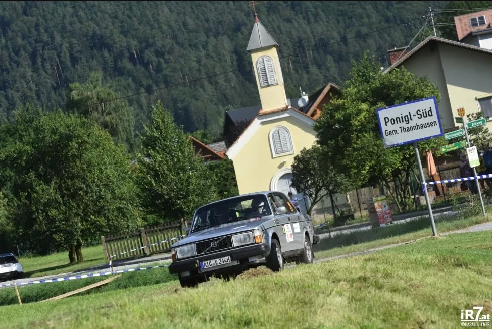 weiz2418